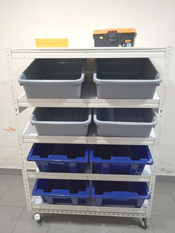 inclined container trolley